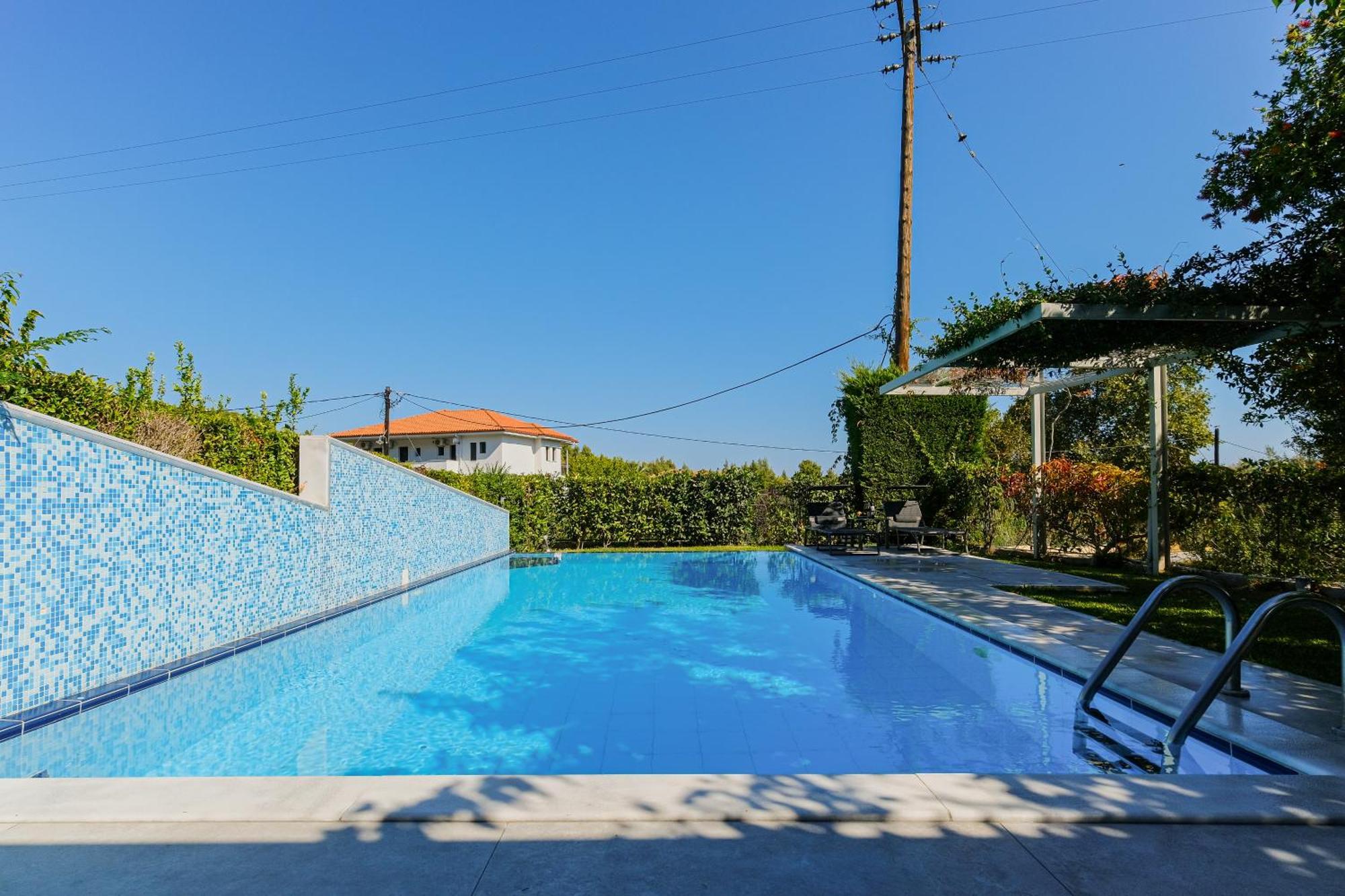 Deluxe Chrousso Pool Villa Paliouri Exterior photo